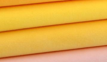 Tela 100% curto feita malha de veludo de lãs do poliéster 220G para Toy Hold Pillow 150 Cm