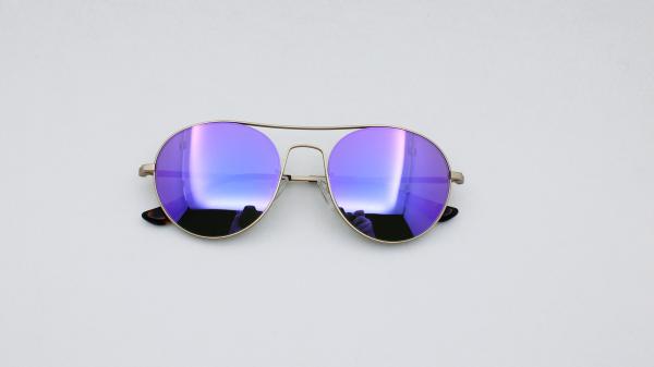 Retro Vintage Style Lennon Inspired Round Metal Circle Polarized Mirrored Sunglasses for Women and Men New designer 2019