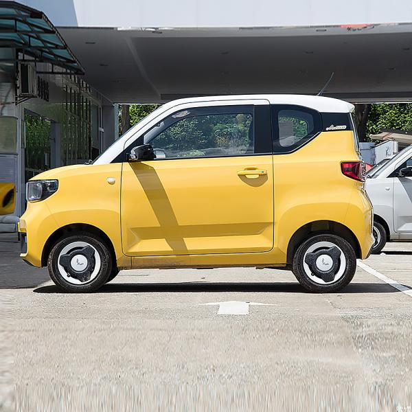 20KW 27Ps Wuling Hongguang Mini EV 100Km/H Left Hand Drive