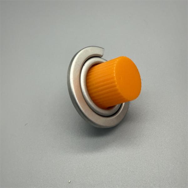 Adjustable brass gas canister valve for culinary torches with micro-flame control