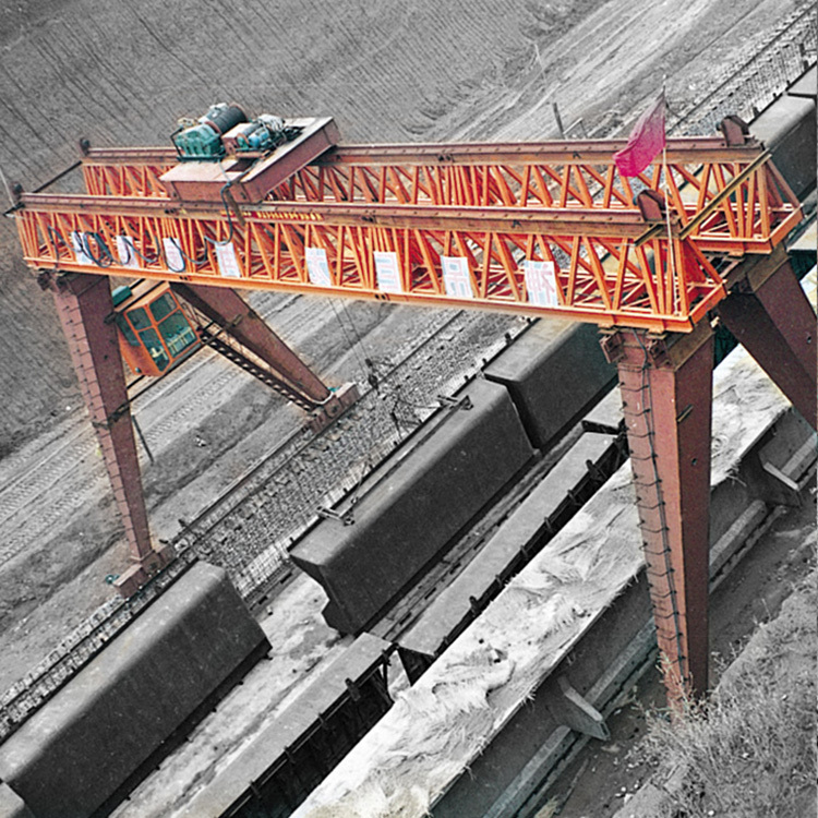 Truss-type Double Girder Gantry Crane with Hook Cap.5-500ton Outdoor Freight Yard for Lifting and Transferring Work