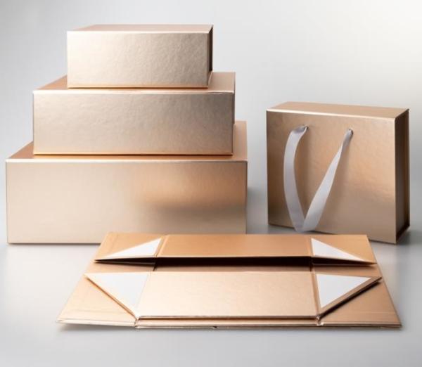 GMG Colorproof SGS Foldable Cardboard Gift Boxes Flat Collapsible PMS