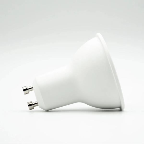 7W 15d/36/60/120D Beam Angle GU10/MR16 Spot Light with 80-90 Ra Color Rendering Index