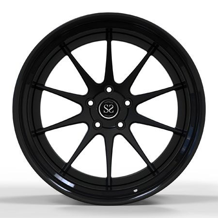 Les jantes forgées en aluminium Chrome de pièces d'auto roule 21 22 pouces 5X112 5X114.3 5X120 5X130