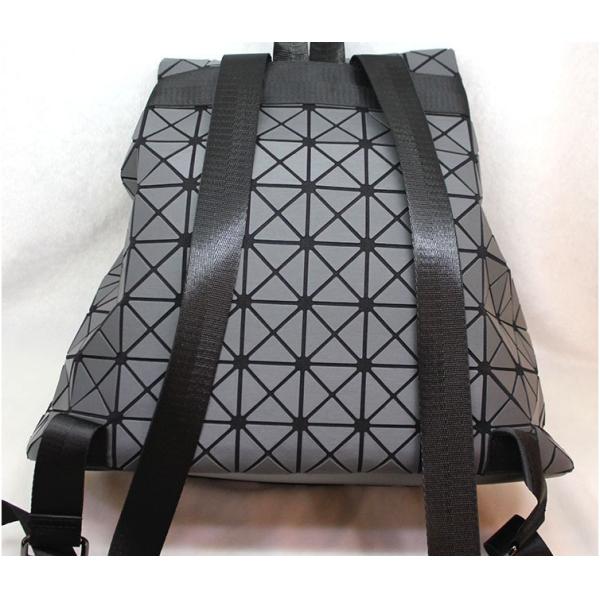 2016 European and American women new fashion diamond geometric triangle backpack
