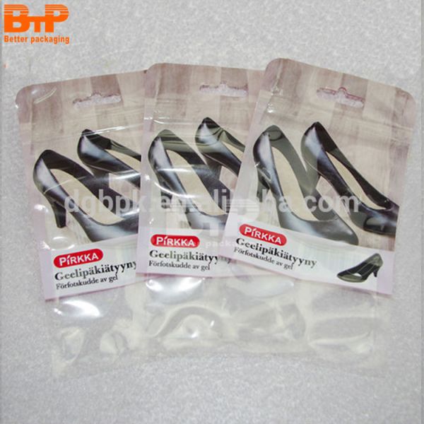 Customized Packaging Bags for Garments Resealable Clothing Zipper Plastic Aseptic Bag Clear Bag With Customized Design