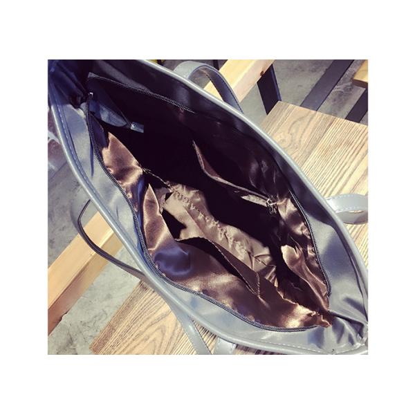 Fashionable Canvas Tote Bags Custom Made Wear Resistant With Zippered Pocket