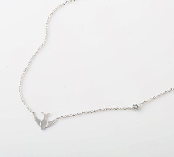 Fashion Jewelry Stainless Steel Bird Shaped Women Necklace Silver color Chain Necklace