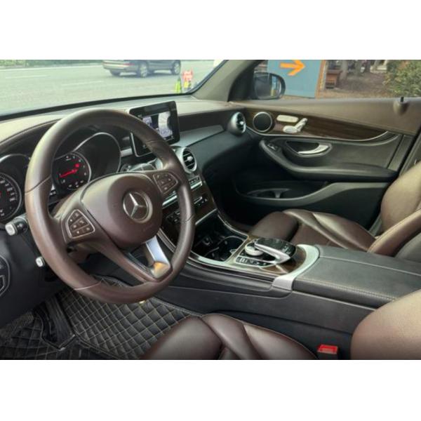 Движение на четырех колесах SUV Использованный бензиновый автомобиль Benz Glc 260