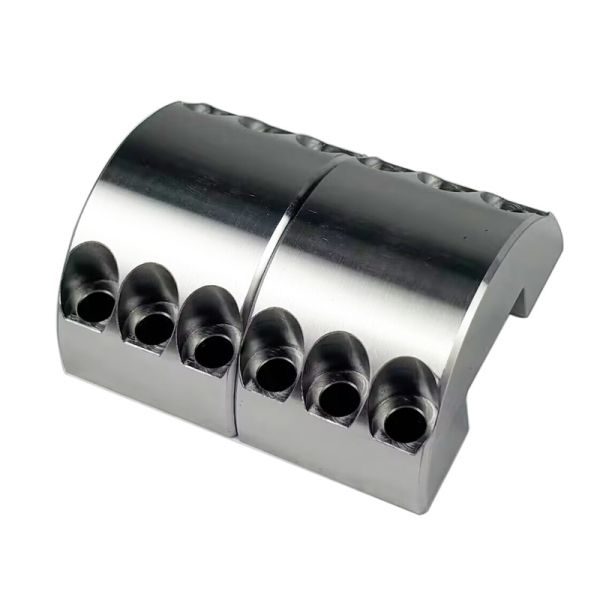 CNC Industries Inc. ofrece cotizaciones en línea para mecanizado CNC de precisión, incluyendo servicios para equipos médicos.