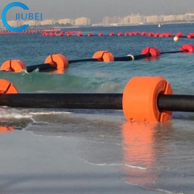 Versátil resistente do vagabundo plástico da tubulação do HDPE para a mangueira do cabo flutua o bombeamento da draga do dispositivo