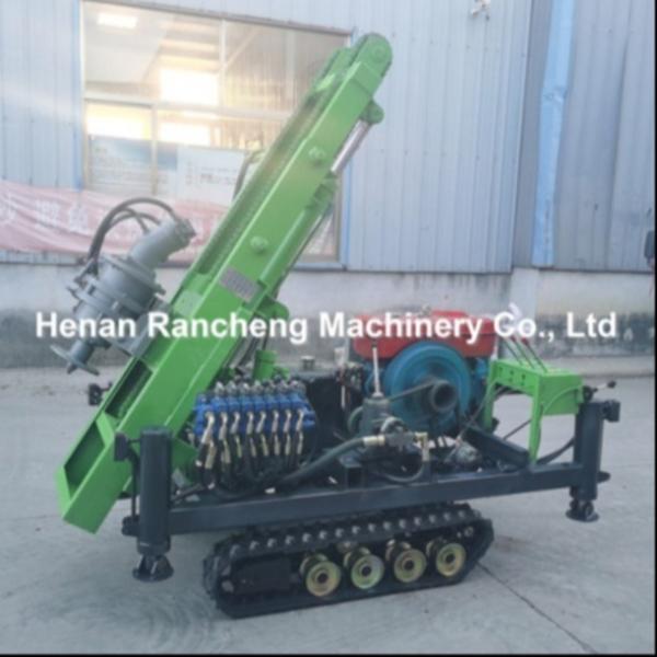 4 Hydraulic Legs 30m Deep Solar Pile Driver Equipment With 25HP Diesel Engine