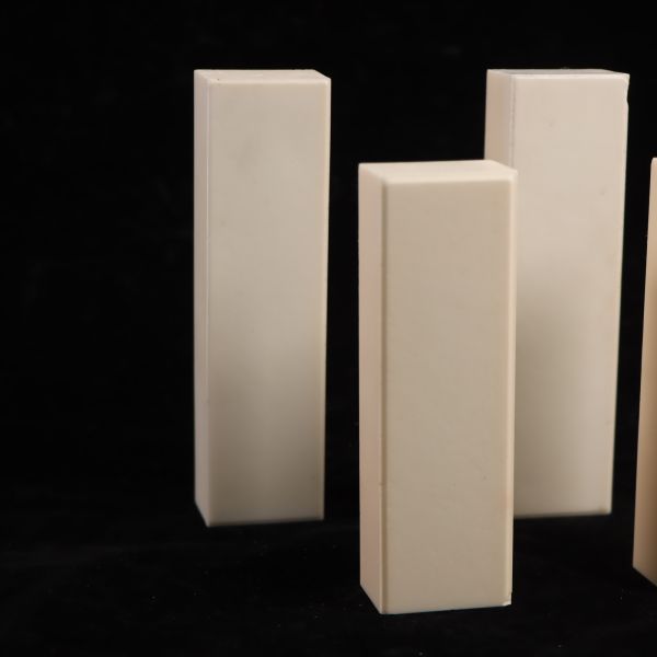Density 375 to 39 grams per cubic centimeter Alumina ceramic aluminum oxide ceramic components applied in medical and electronic devices