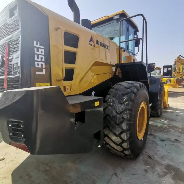 Used SDLG L956F Wheel Loader 5 Ton with Enhanced Stability & Large Breakout Force Ideal for Heavy Construction Work