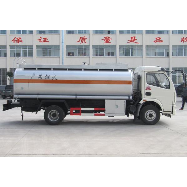 AGO DPK Oil Gas Tanker Truck 8000 Liter High Efficiency For Equipment Fuel Refilling