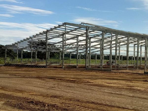 Customized Light Steel Structure Workshop , Modern Steel Frame Construction Factory