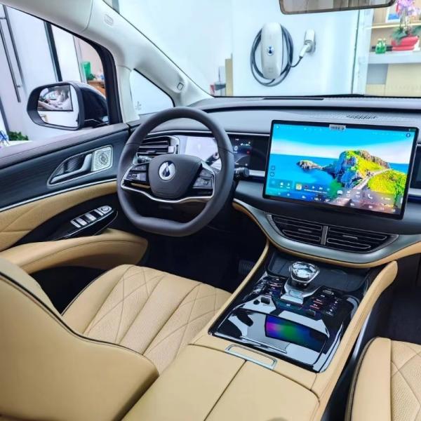 Tengshi-D9 Byd Denza D9 Dm-I Auto Denza D. 9 Dmi EV 600+ 4WD Flagship MPV Fast Phev Electric EV Car