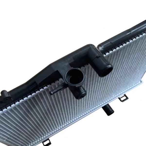 Fornecer Stock Car Modelo suficiente para CRV 19010-RZP-G01 19010-RZA-A51 Alumínio Radiador