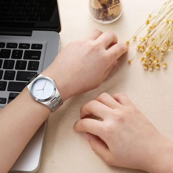 PC21S Movement Mens Silver Quartz Waterproof Wristwatch With White Face