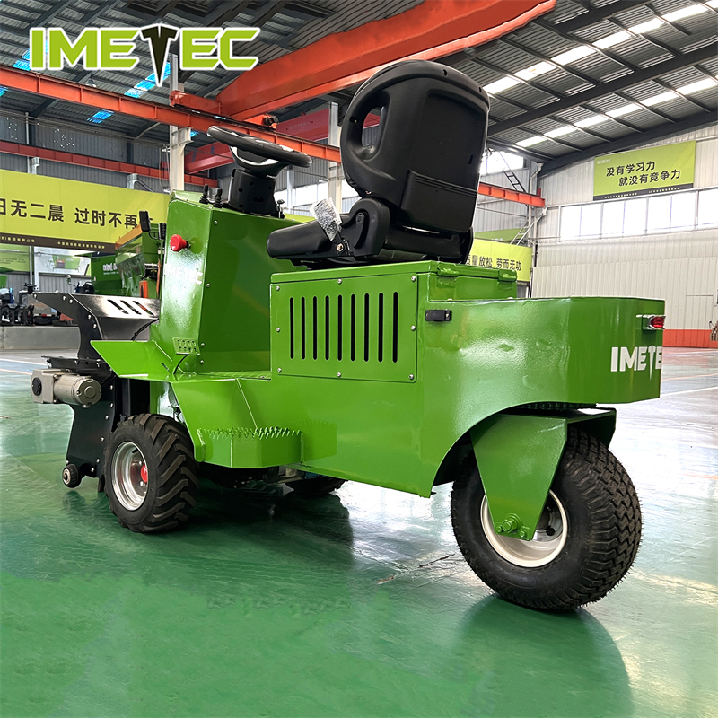 Single Person Cattle Silage Pusher Three Wheeled Feed Pushing Cart