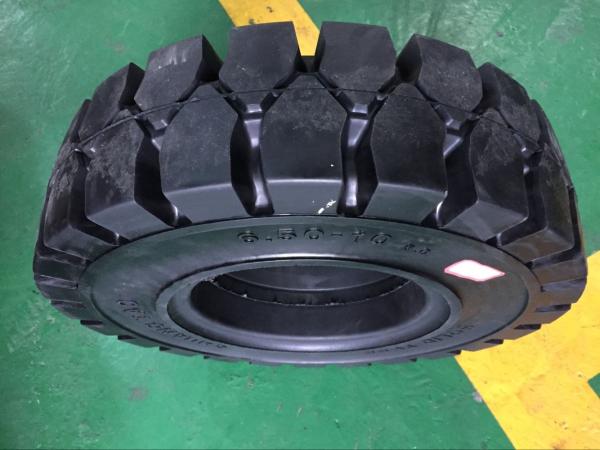 Pneumatic rubber Forklift Tyre / Solid Tyre For three wheel forklift