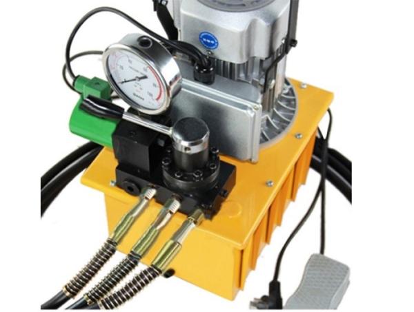 Single Action Type High Pressure Electric Pump 220W / 380W 700 Bar 50HZ