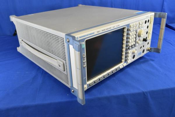 Rohde & Schwarz R&S FSQ3 Analista de señal vectorial de banda ancha 3.6GHz