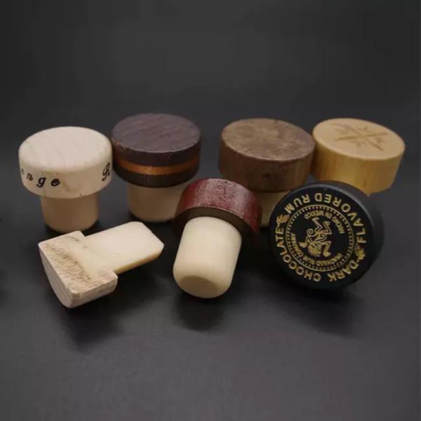 Выгравированный логотип Деревянная стойка с пробкой Синтетическая стеклянная бутылочная крышка для спиртных напитков и косметики