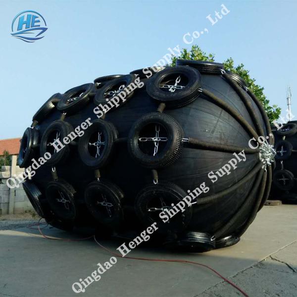 50KPa / 80Kpa ISO 17357 Marine Rubber Fender Yokohama Ship Buoy Fenders