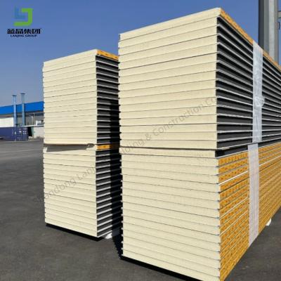 Building Materials Rock Wool Waterproof Fireproof Insulation Board Prefab Steel Sheet