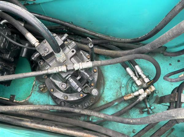 Used Kobelco SK200 Excavator 20.7T with 118kW Engine
