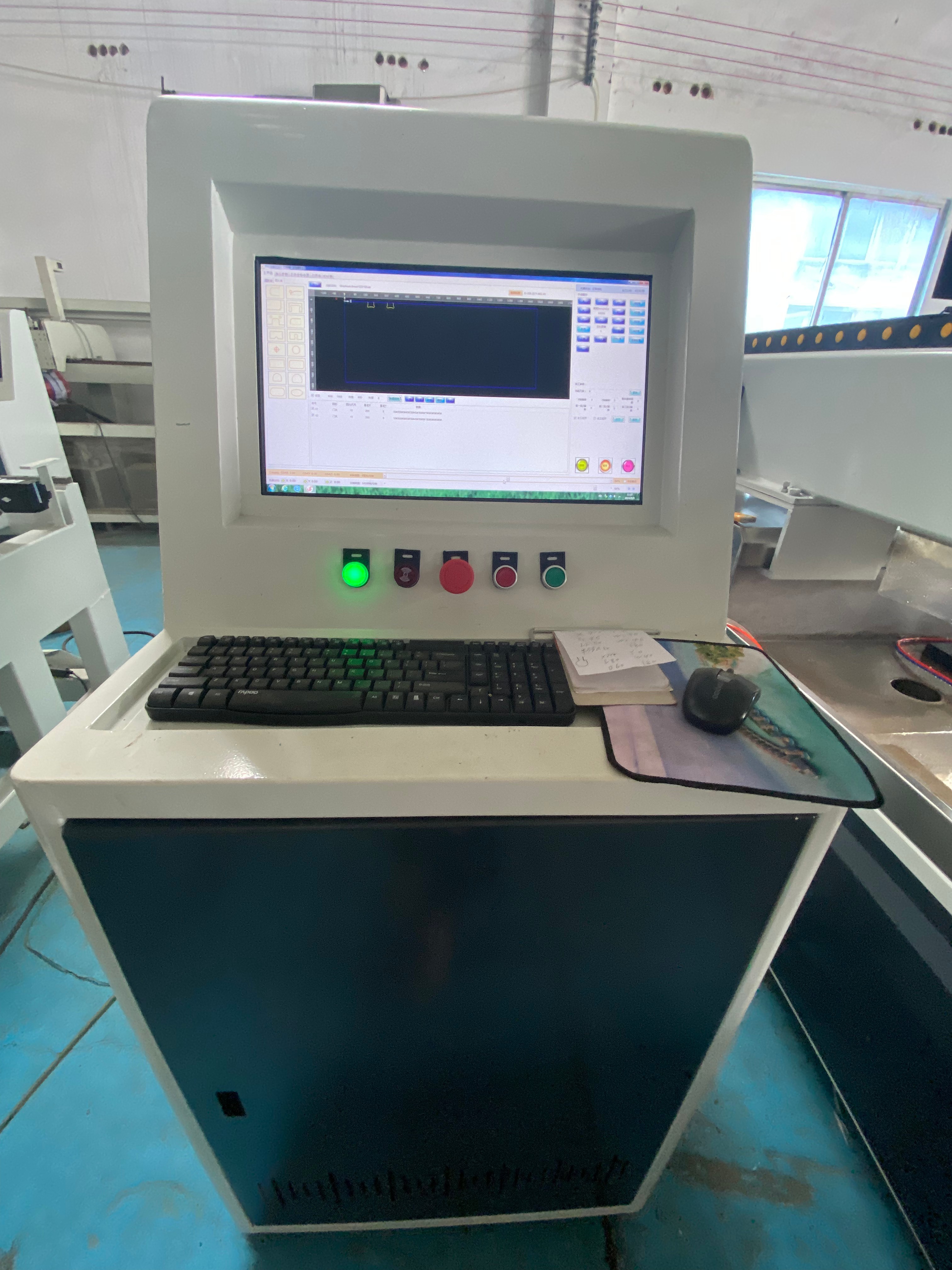 CNC Glass Milling,drilling ,cutting And Grinding Machine Use For Shower Doors
