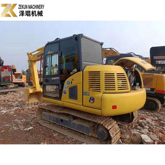 0.35m3 Bucket Utilisé Komatsu Excavator PC 70 8 7T Utilisé Komatsu Mini Excavator