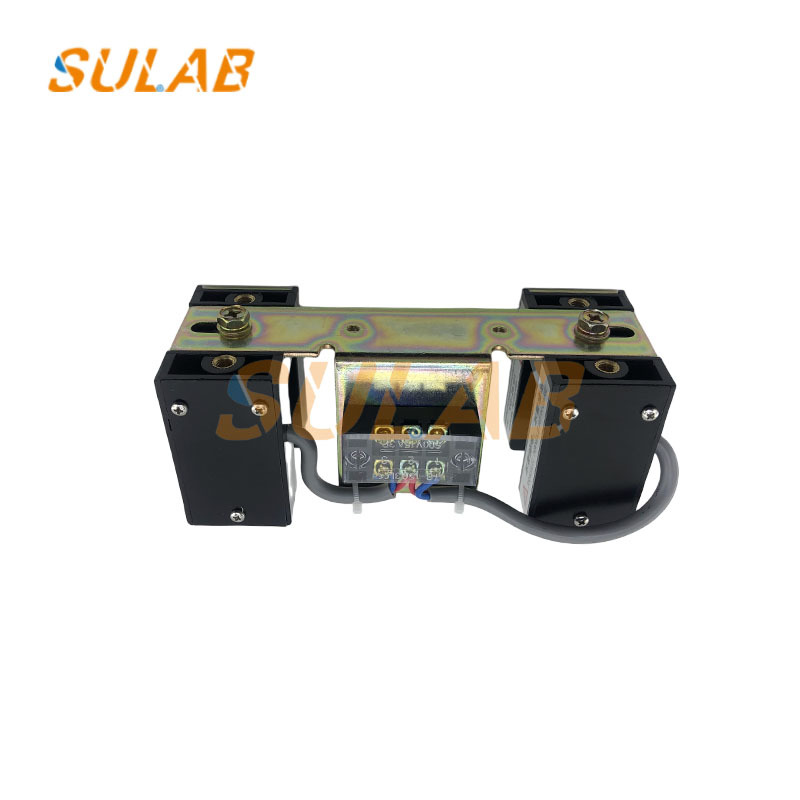 YG-25 G1 Magnetic Proximity Leveling Sensor U-Slot Elevator Floor Position Switch 250V 3A IP67 Dustproof & Splashproof Precise Floor Level Position Detection