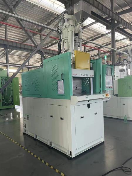 Precise 40 - 80tons Vertical Injection Molding System With 500mm/S Injection Speed