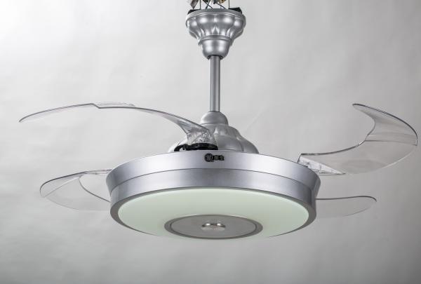 6000K 3600lm Fancy Ceiling Fan Lights Silver Collapsible Ceiling Fan With Pop Out Blades