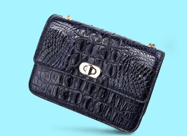 Fashion crocodile skull leather bag for women with one shoulder slung chain small square bag