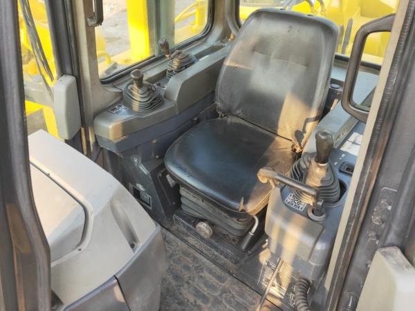                  High Efficiency Heavy Bulldozer Komatsu D155ax-5, Used Wonderful Condition Komatsu 40 Ton Crawler Tractor D155ax-5 D155 Series Hot Sale             