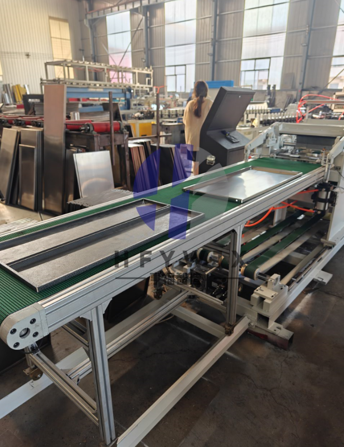 Automatic Storage Shelf Panel Roll Forming Machine 14 Row Molding And PLC Control System