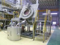 930 quilogramas de alumínio de alumínio elétrico pequeno da fornalha de derretimento do lingote de 880mm que derrete rapidamente