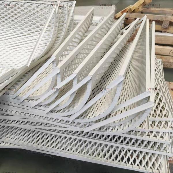 Dercorative Aluminum Expanded Metal Mesh Suspended Ceilings Customization