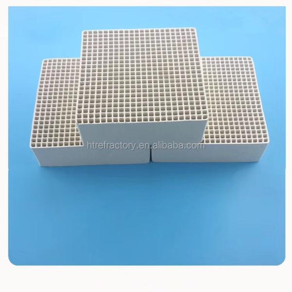 150*150*100 Керамические детали для муллитного корунда муллитного медового керамического регенератора