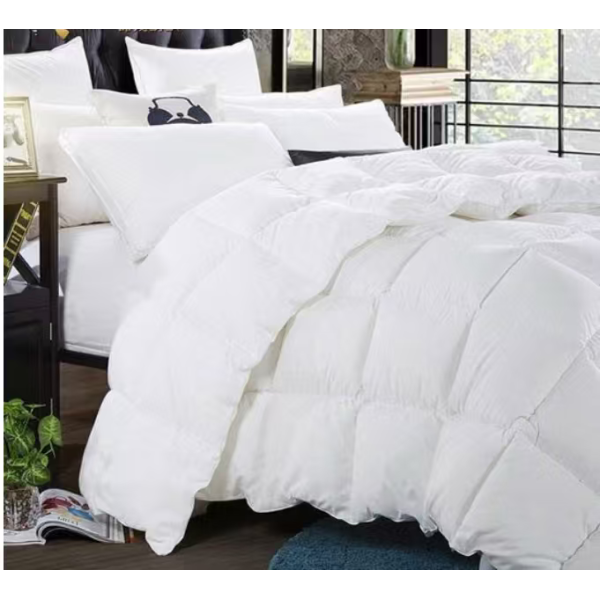 Durable Luxury Hotel Bedding Set Featuring Breathable Soft Hypoallergenic Materials Perfect for Enhancing Guest Comfort