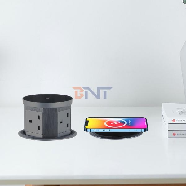 High Quality Waterproof Power Socket Strip Extension UK Standard Plug Socket IP44 Tabletop Design for Easy Use