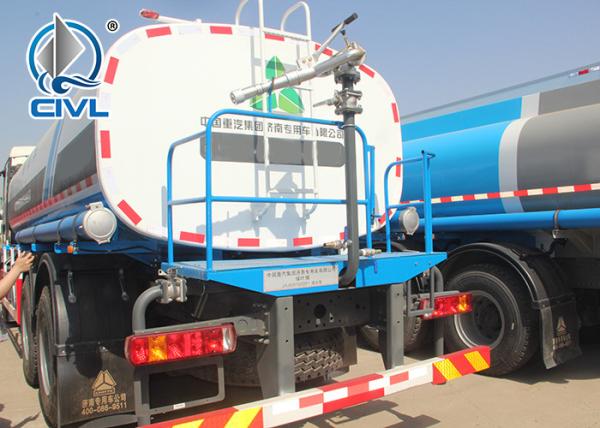 Howo Water Tank Truck with 4x2 EuroIII 100HP With Light Sprikler Truck Cleaning Road