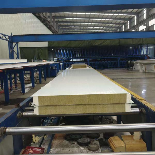 High Strength PU Sandwich Panel with Airtightness/Watertightness and Superior Thermal Insulation