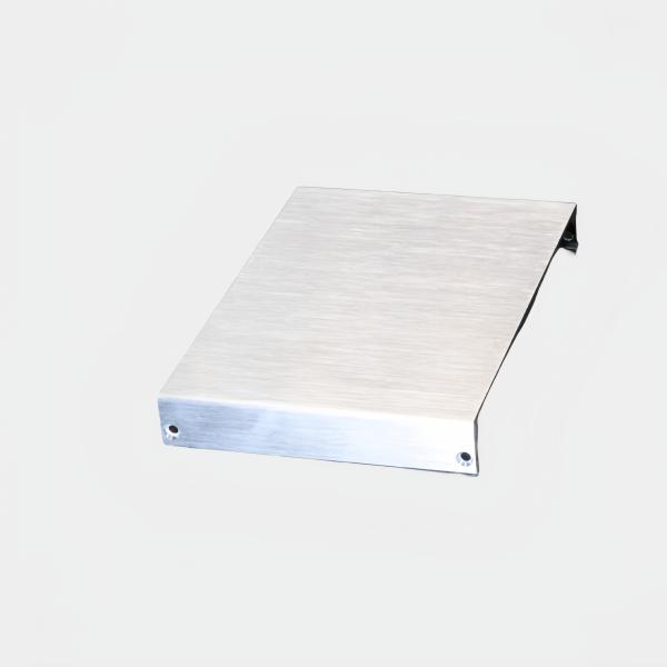 Peso leve Durabilidade Peças de alumínio laminadas por CNC Painel frontal para eletrônicos