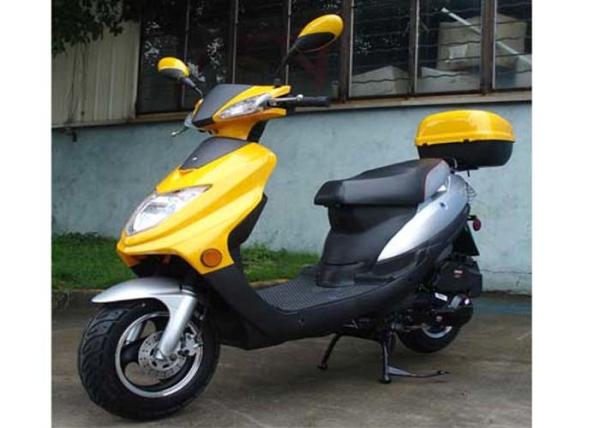 125cc Adult Motor Scooter 4 Stroke 1 Cylinder Aluminum Rim Four Color With Big Rear Box