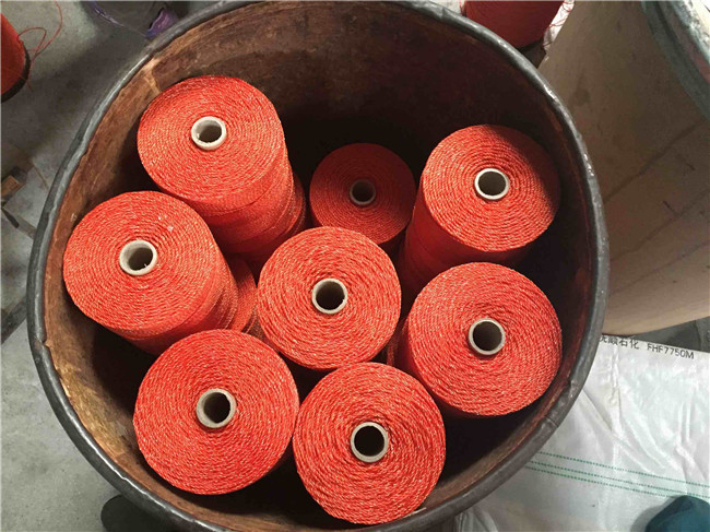 загородка PE 2mm электрическая оборудует пластмассу нержавеющей стали Polywire