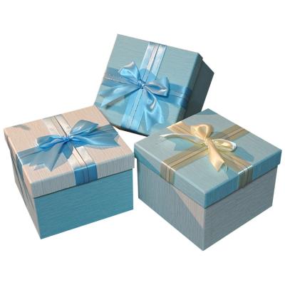 Cosmetics Lid And Base Gift Box Customized Christmas Gift Box Set OEM